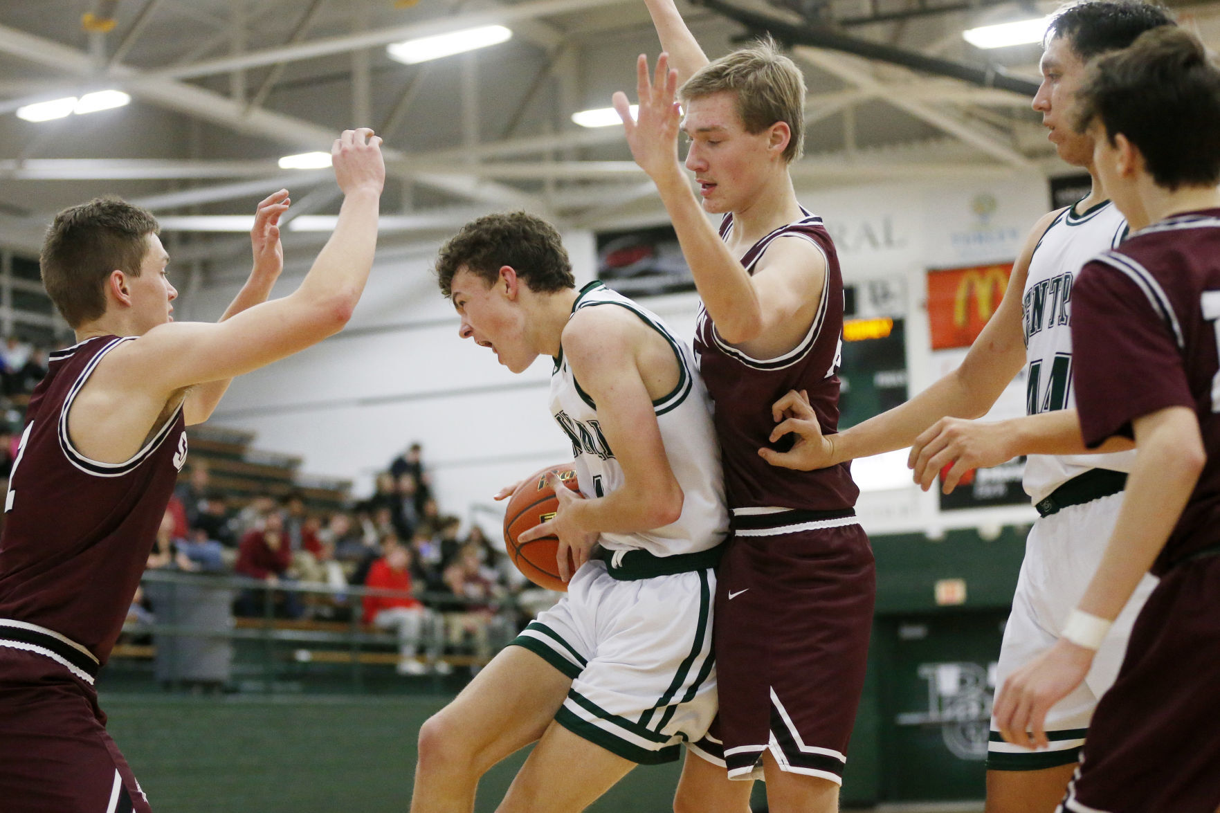 Central v Sidney boys hoops